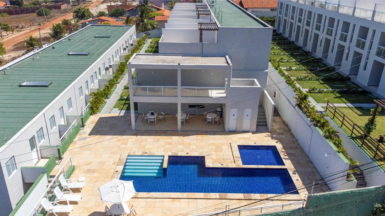 Beach Townhouses #C21 - Com Jacuzzi Por Carpediem Aquiraz Extérieur photo